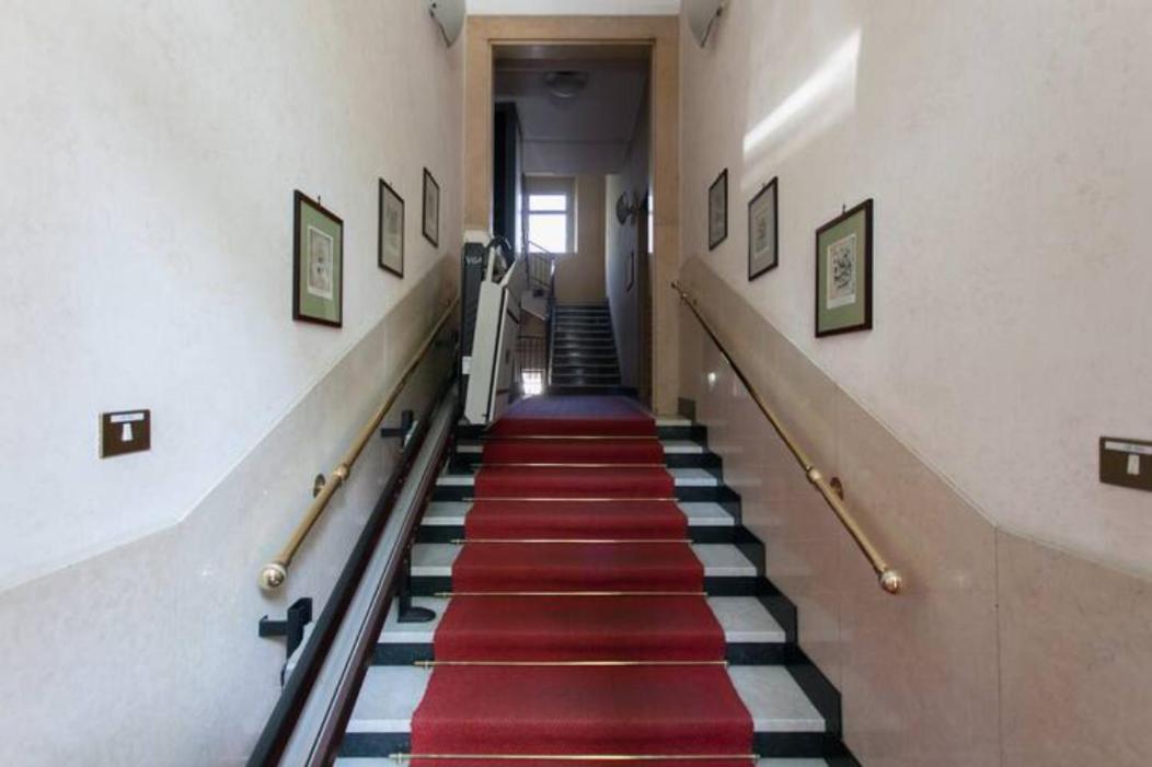 מילאנו Piazzale Susa Bright Flat Con Veranda מראה חיצוני תמונה